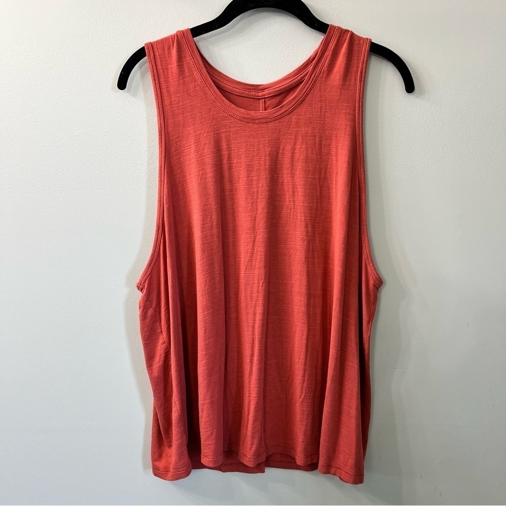 All in Motion Terracotta Red Sleeveless Round Neck Slinky Athletic Top L/XL